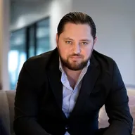 Ari Baghdasaryan, CEO & Founder — American Global Freights